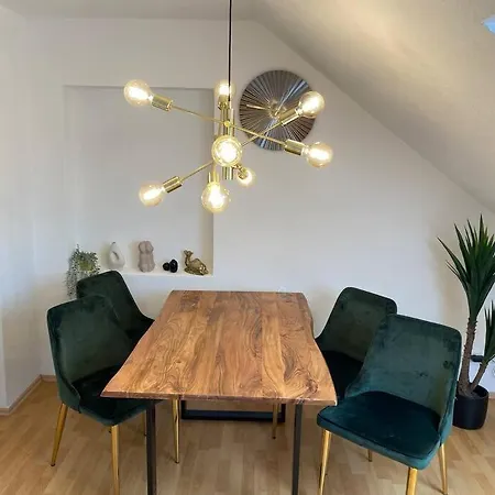 Schickes 2-zimmer Messe Rue Innenstadt *